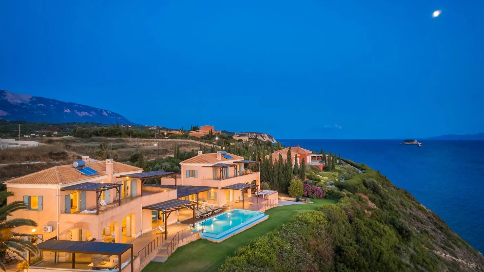 Absolute Villa By Stylish Stays Livathos  Livathos (Kefalonia)