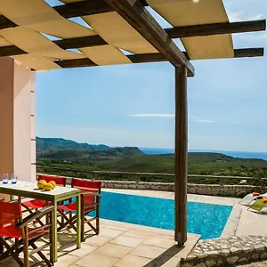 Villa Country, Atheras